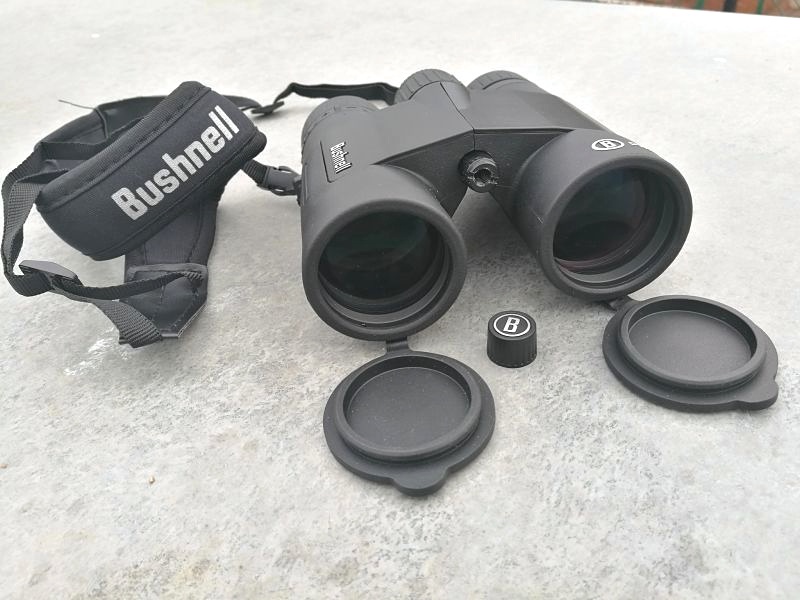 BUSHNELL PRIME 10x42 Enganche Trípode